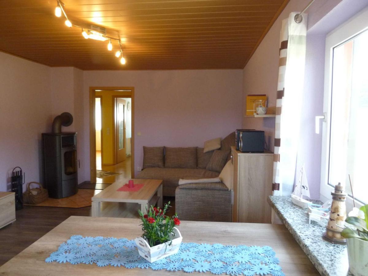 Ferienwohnung Schanbacher Oberzent Bagian luar foto